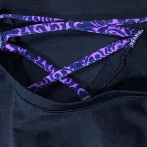 Black old navy shirt,good for exercise.